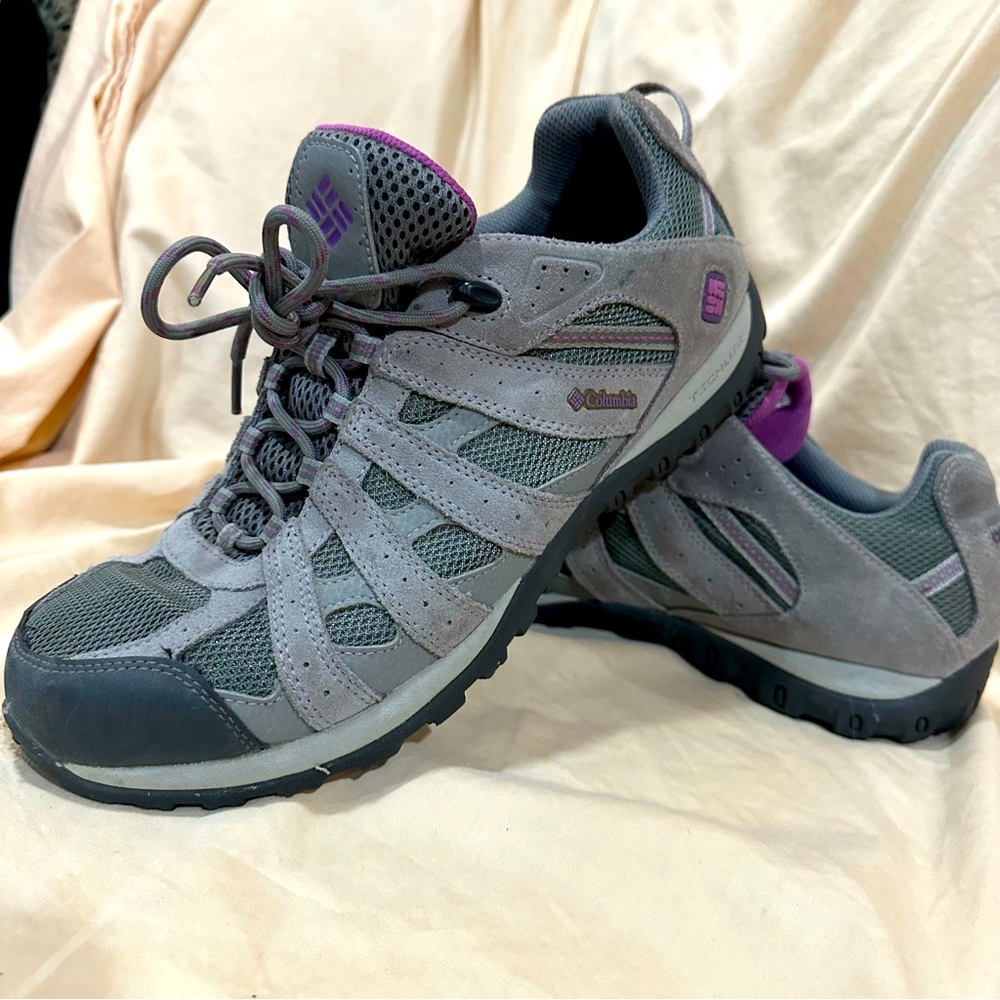 Columbia Hiking Sneakers, Womens size 12